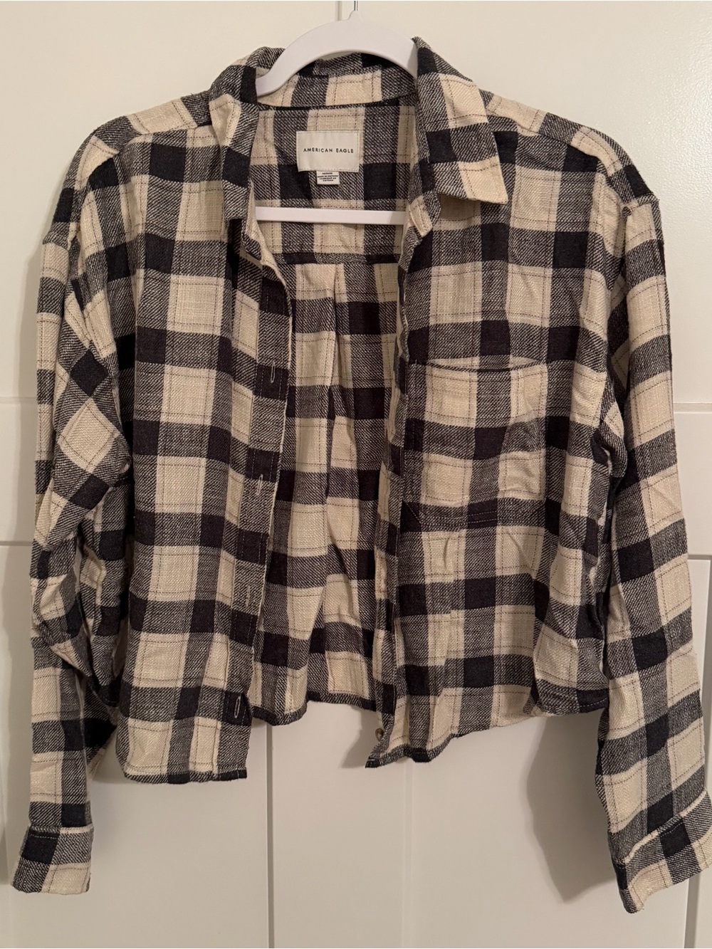 American Eagle gray & cream Plaid Button-Up Shirt
